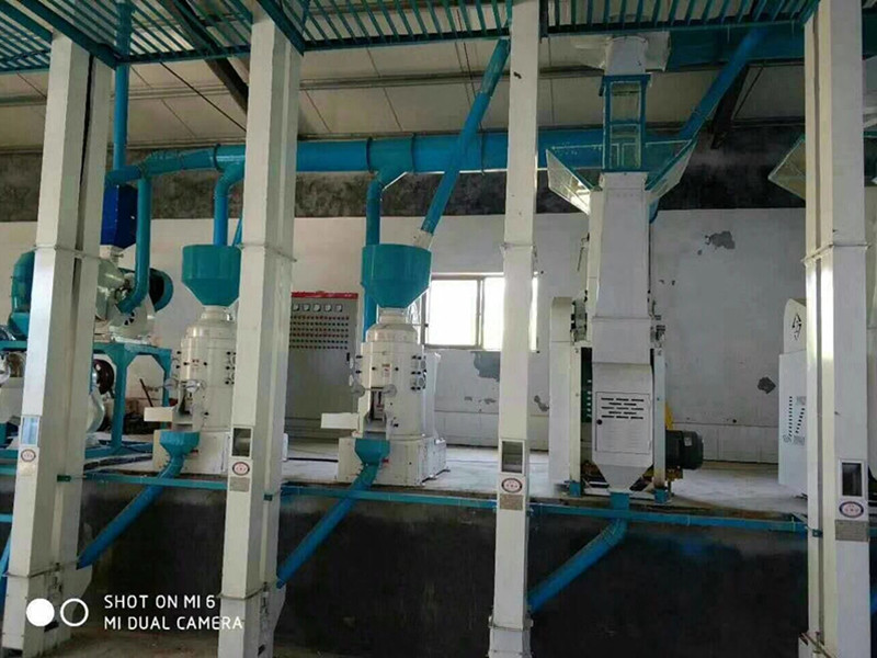 濟南平陰小米加工設(shè)備安裝完成