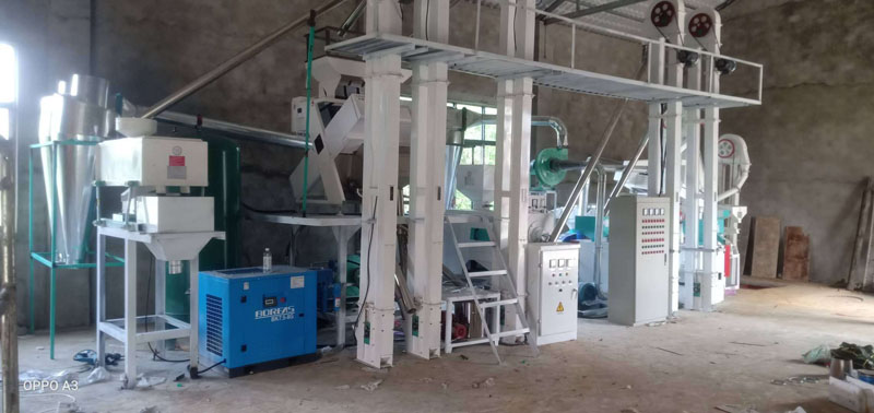 吉林長春NZJ15型大米小米成套加工設(shè)備安裝調(diào)試完畢